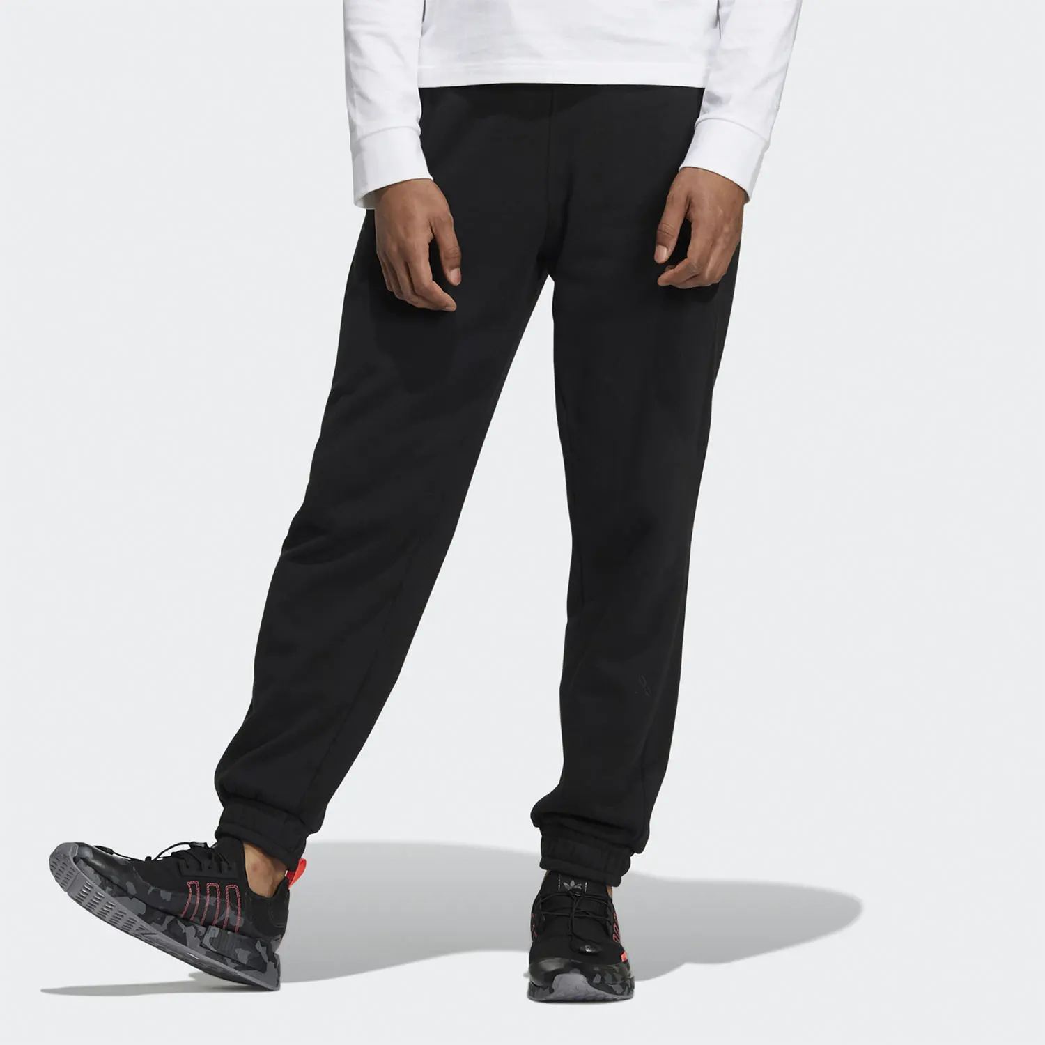 

adidas Originals genuine Men's Seasonal Running Pants HD0322
