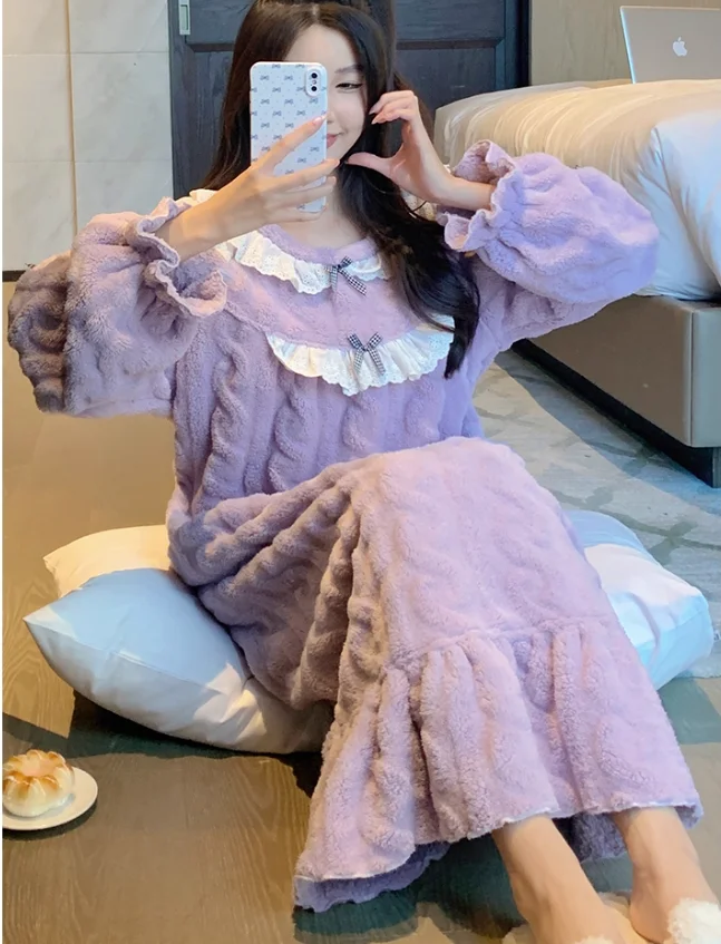 Pigiama da donna autunno inverno nuovo dolce girocollo con fiocco principessa camicia da notte in flanella manica lunga carino allentato riduzione dell'età