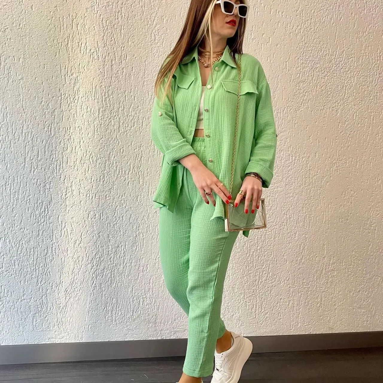 

2025 Spring and Summer New Collection: 100% Cotton Double-layer Fabric Loose Lapel Shirt Casual 9-inch Pants Two-piece Set