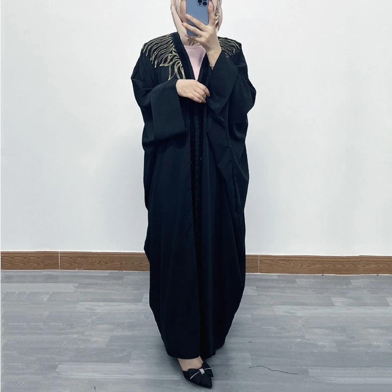 

Foreign trade cross-border bat sleeve middle east Dubai collage embroidery loose plus size cardigan robe