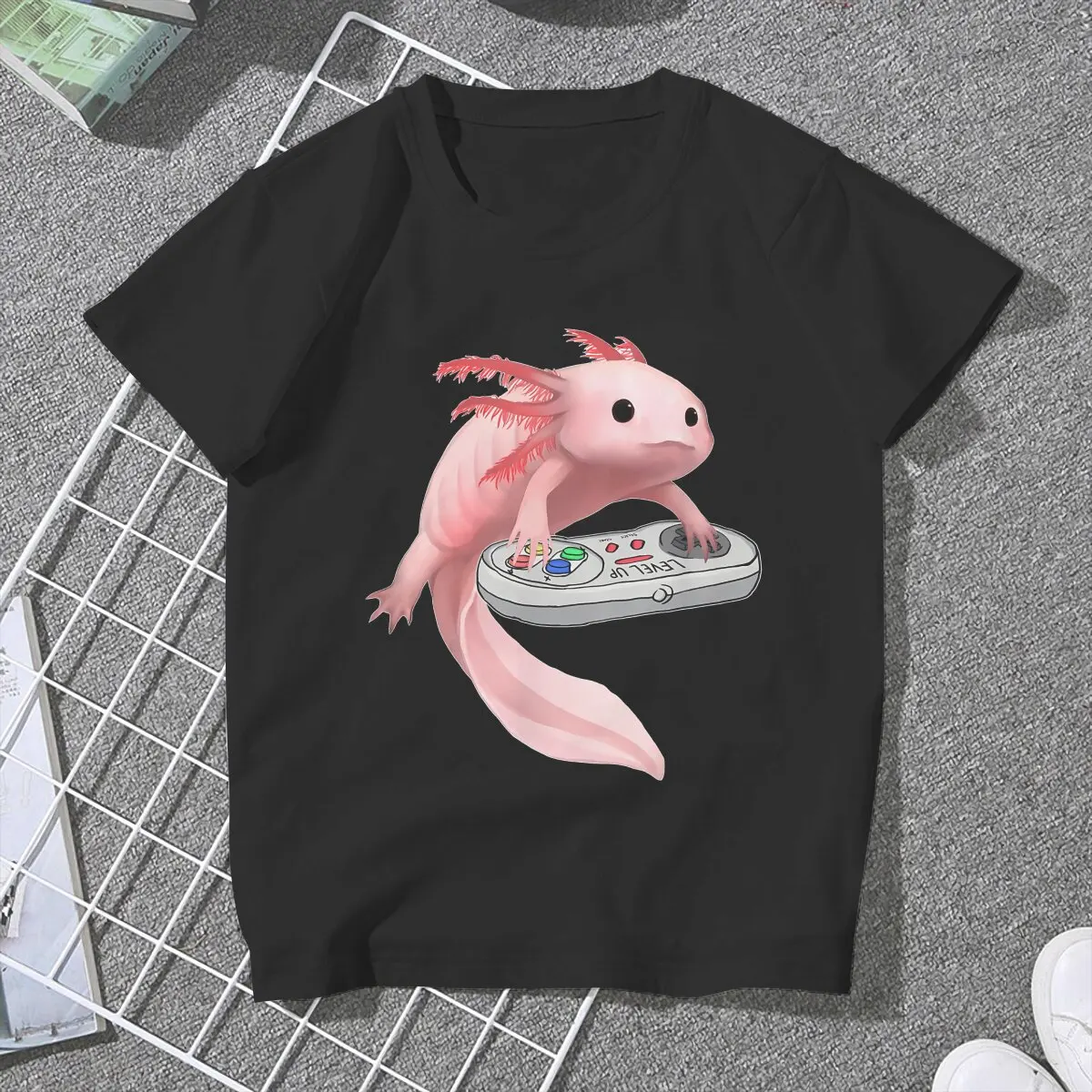 Animal One Hundred Fish Axolotl Fish Playing Video Game T Shirt Vintage Graphic Women's Polyester Tshirt O-Neck