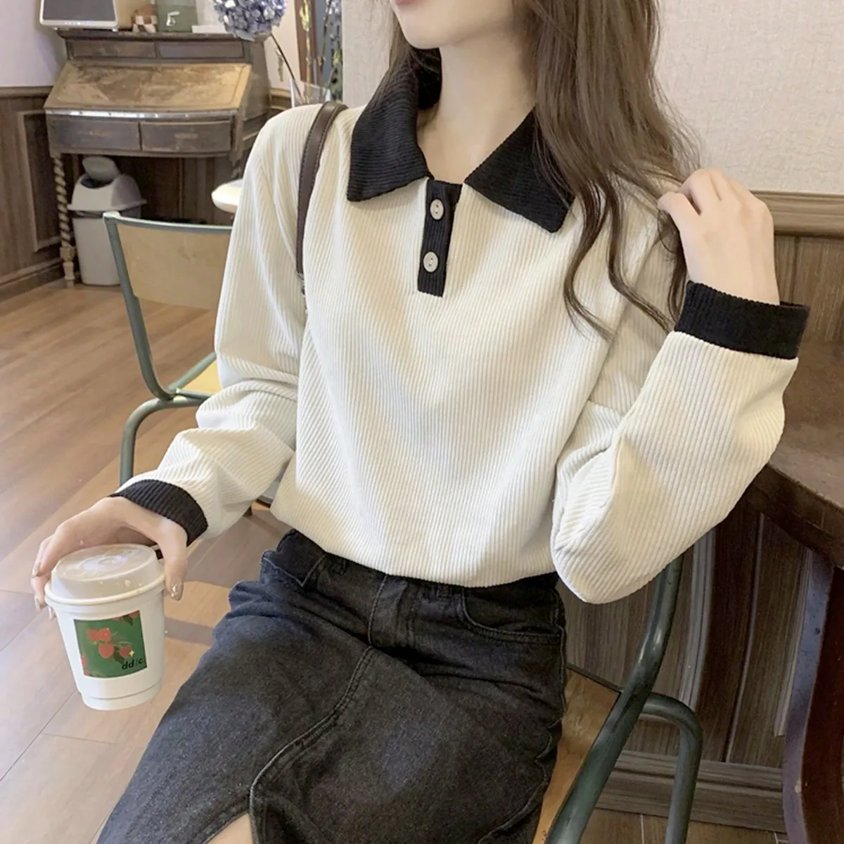 South Korea Dongdaemun Autumn Black Loose Shoulder Corduroy Top 2024 New Casual Long Sleeve Women