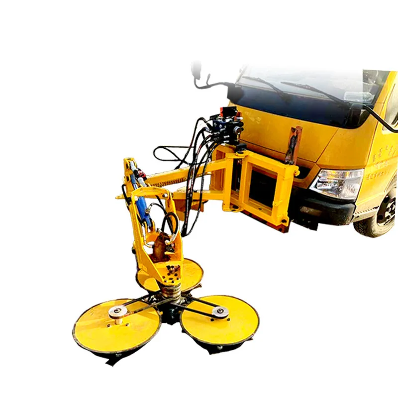 Car-mounted lawn mower Green belt shrub obstacle avoidance lawn mower