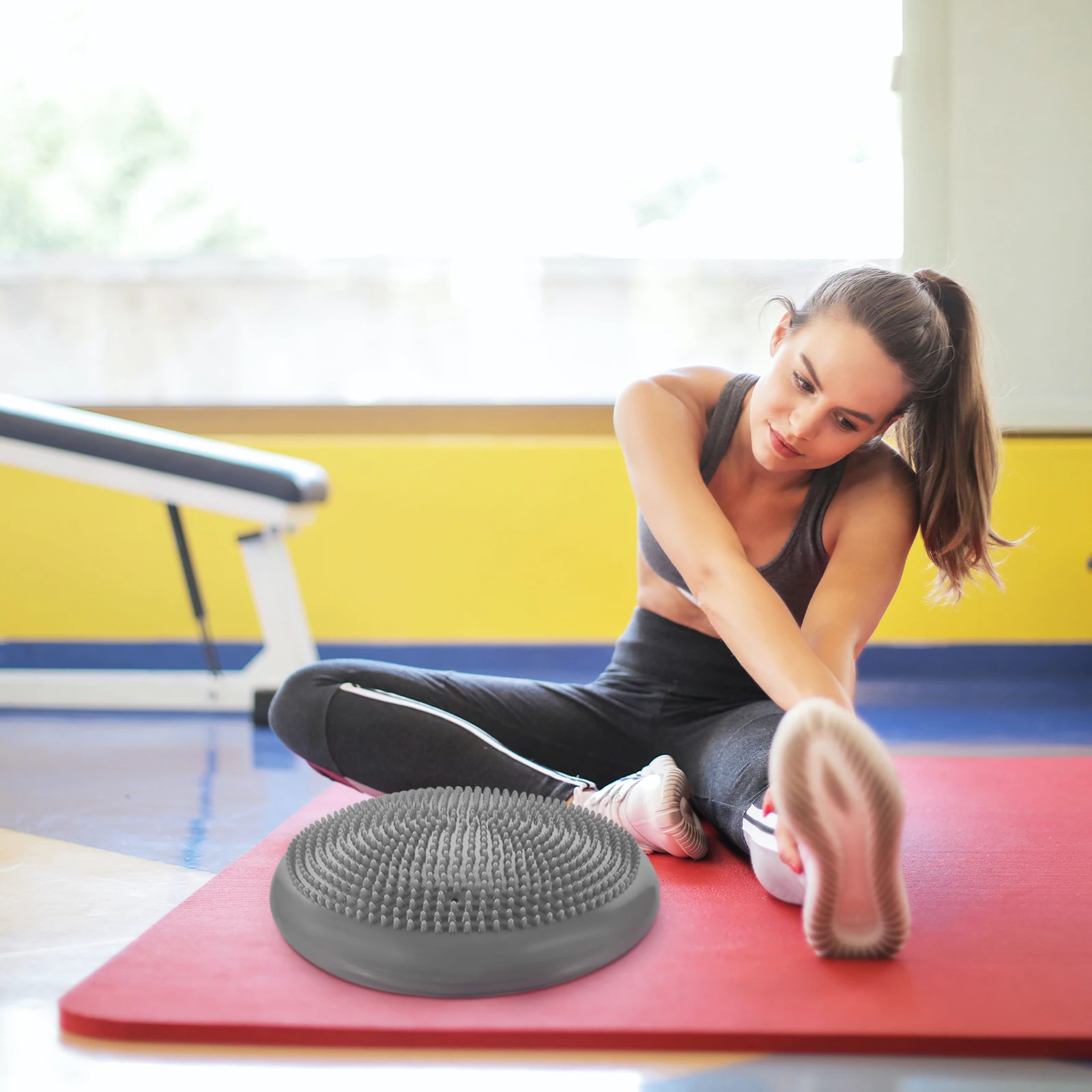Cojín de equilibrio de 13 pulgadas Asiento oscilante resistente para adultos que mejora la estabilidad, la activación muscular y el enfoque durante el sentarse