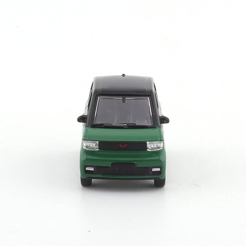 XCARTOYS1/64 T3-04 SGMW Hongguang Mini EV  Diecast Automotive Model Ornaments Cas Toys Gift Decorations