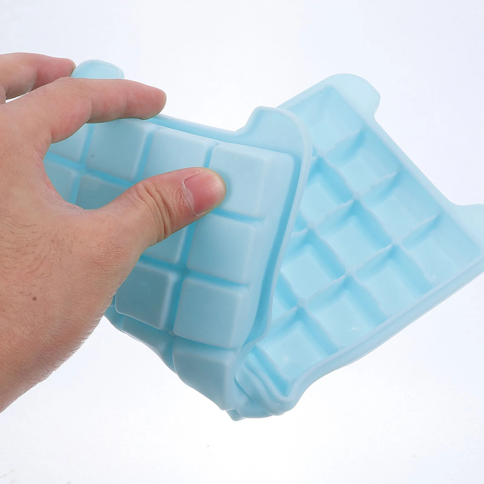 

3Pcs Silicone Ice Cube Mold Tray Flexible Easy Demould Lid Odor Resistant Freezer Ice Cube Maker Kitchen DIY Summer Use