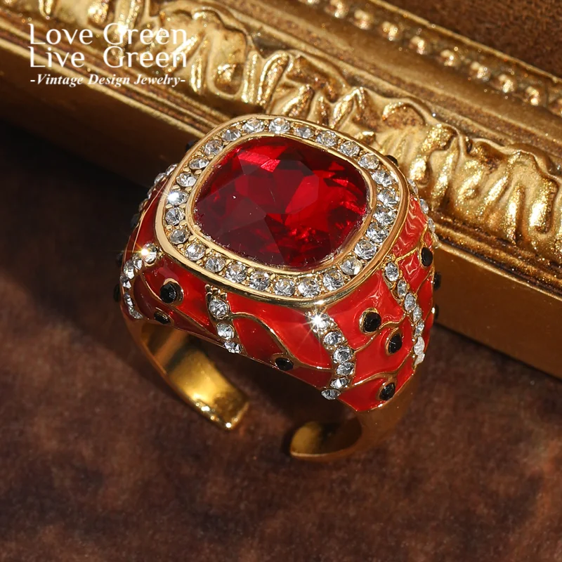 

Vintage Red Crystal Rings Square Luxury Dubai 18k Gold Color Jewelry Christmas Gift For Women Rhinestone 2025 High Quality New
