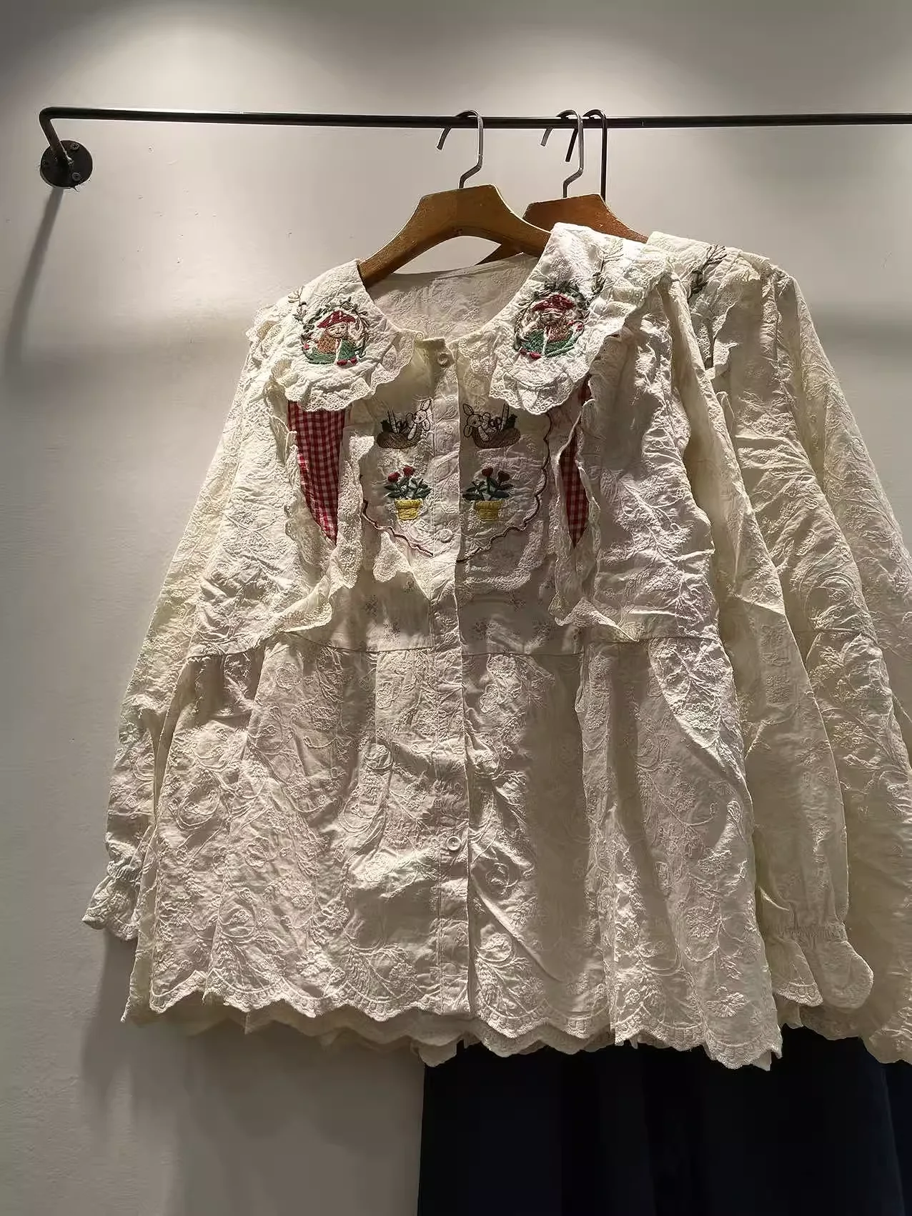 

Japanese Mori Kei Fashion Peter Pan Collar Lace Cartoon Embroider Shirts 100% Cotton Long Sleeve Blouses Kawaii Cute Clothes