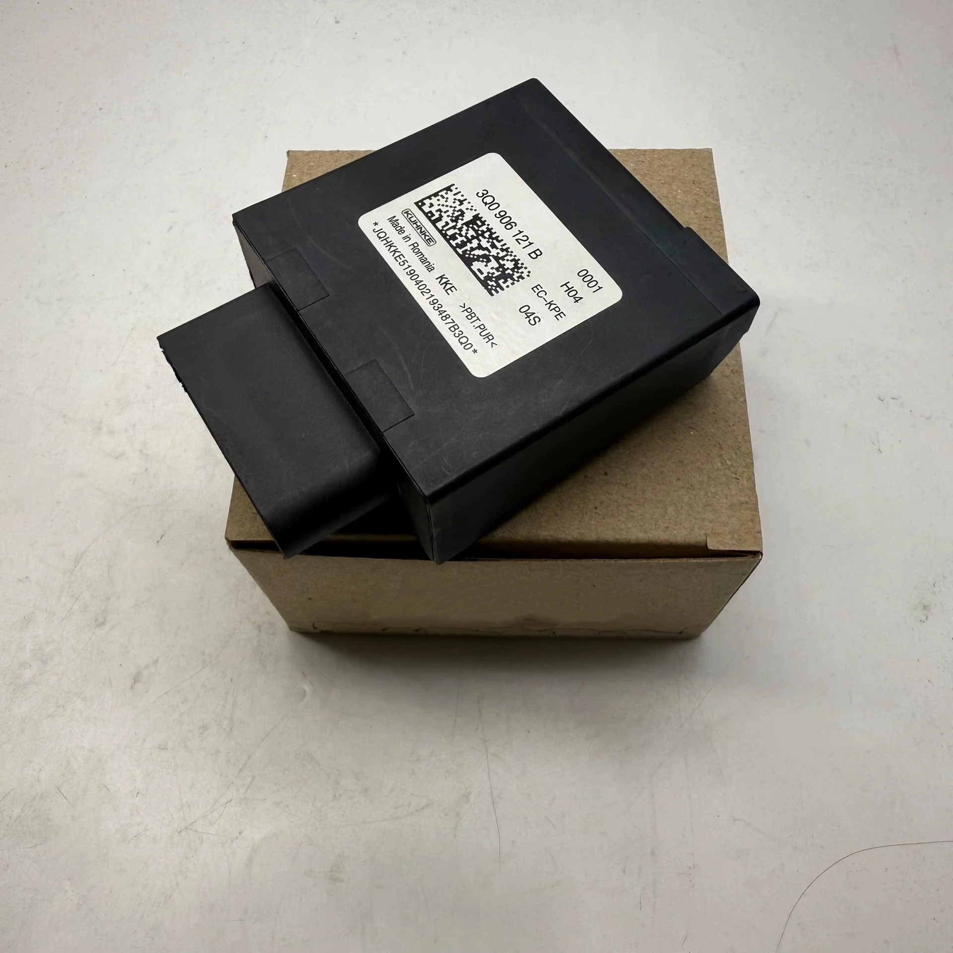 3Q0906121B Fuel pump Control Module 3Q0906121A 3Q0906121C For Audi A3 S3 Q3 Q2 Skoda Octavia Kodiaq Superb VW Golf Tiguan Sharan