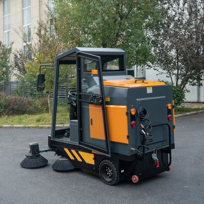 U190C Street Cleaner Industrial Ride-on Automatic Floor Sweeper Cleaning Machine