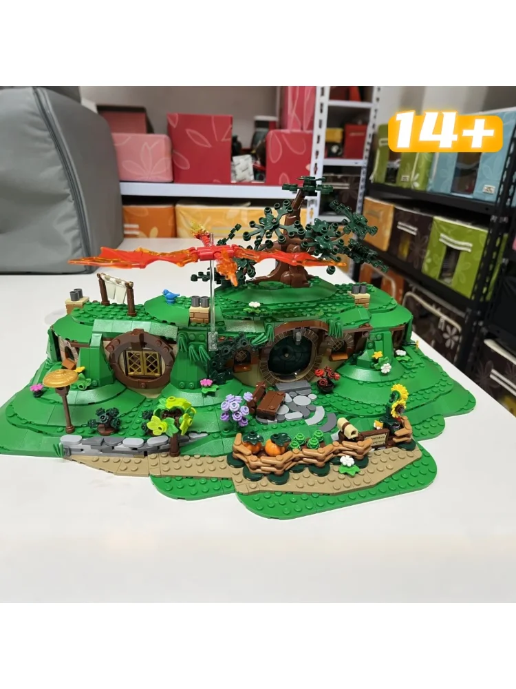 2017-teiliges Baustein-Set „Shire County Hole Base“ – Bestseller Weihnachtsgeschenk für Freunde und Fans