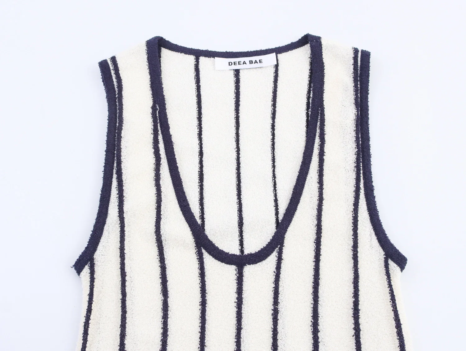 Robe gilet sans manches à col en U pour femmes, nouveau produit pour les déplacements français, style décontracté, tempérament à la mode, rayé, bicolore