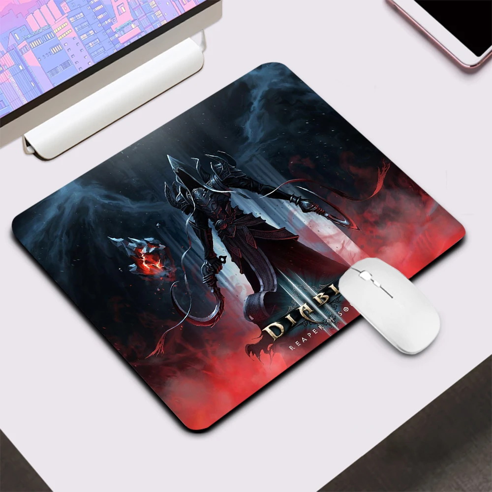 Diablo Small Gaming Mouse Pad Computer Office Mousepad Keyboard Pad Desk Mat PC Gamer Mouse Mat Silicone Carpet Laptop Mausepad