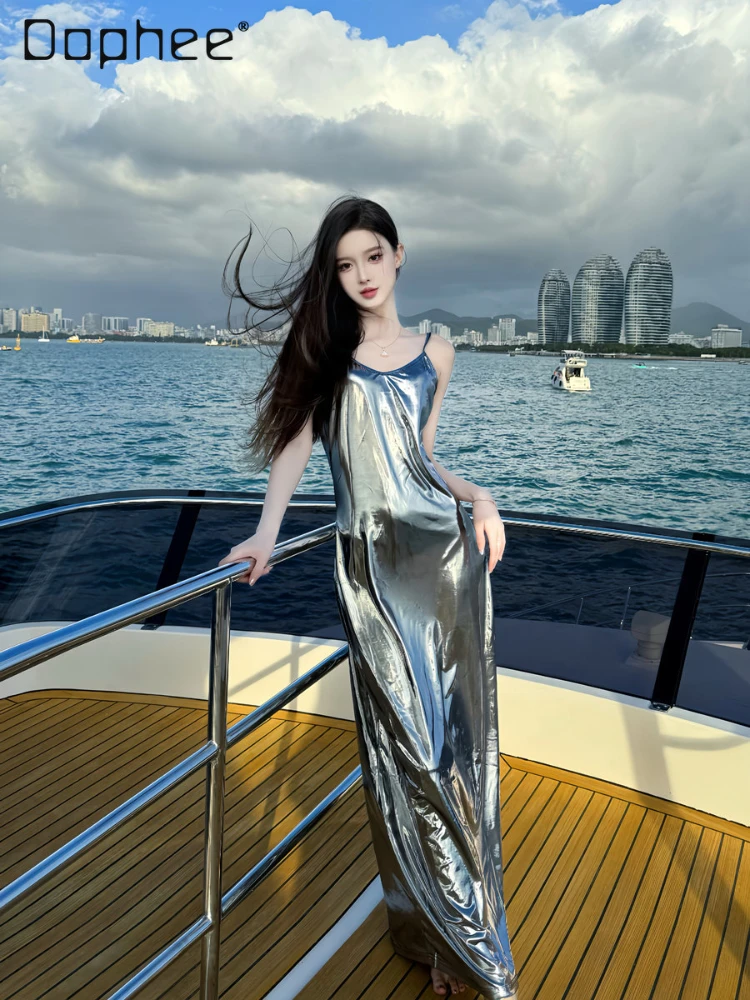 

2024 Summer New Silver Long Sling Dress Women Holiday High Grade Metalic Luster Beautiful Seaside Sexy Personality Beach Dresses