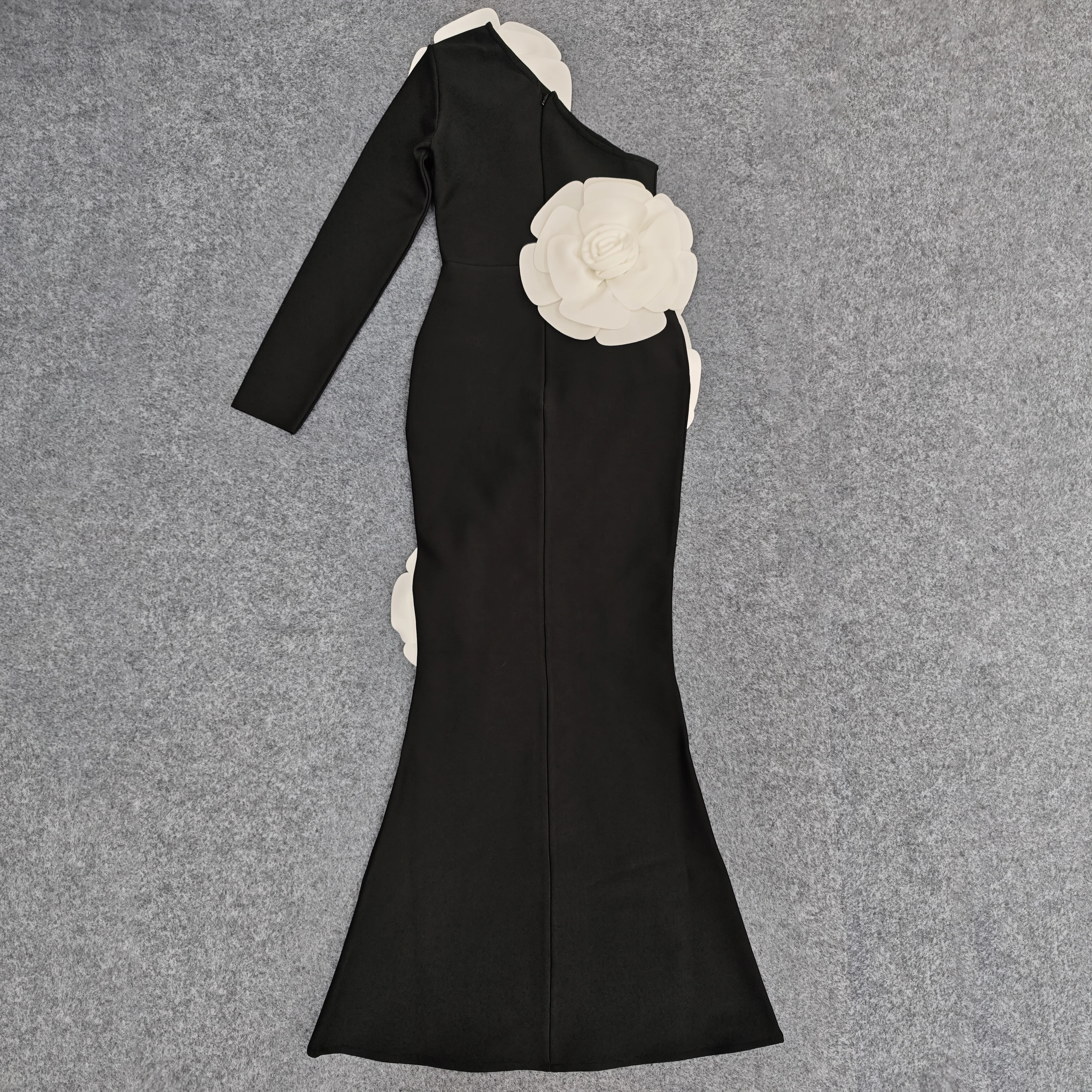 ชุดเดรสผ้าพันแผลทรงเข้ารูป ตกแต่งลายดอกไม้ ดีไซน์เปิดไหล่ สไตล์ใหม่ทันสมัย เหมาะสำหรับงานปาร์ตี้และงานเลี้ยง