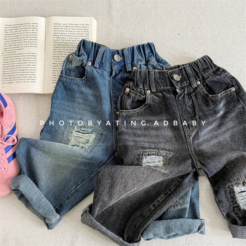 2025 Spring New Children Loose Denim Trousers Toddler Boys Versatile Harem Pants Girls Fashion Ripped Jeans Kids Casual Pants