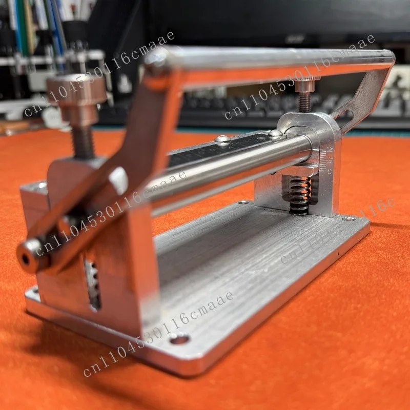 Manual Leather Thinning Machine for Cow/Horse Buttock Vegetable Tanned Belts/Straps Cutting 1-Year Warranty OEM Customizable