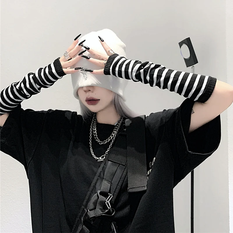 Fashion Classic Gothic Striped Knitted Long Gloves Fingerless Oversleeve for Women Female Stretch Winter Arm Warmer Gloves