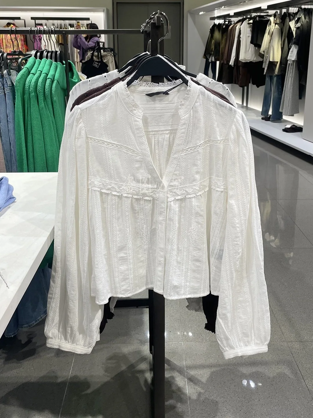 

Sweet Style Women's Fashion Long Sleeve V-Neck Ruffle Decorated Short Shirt Spring Summer New Arrival Loose Fit A-Line Sleeve