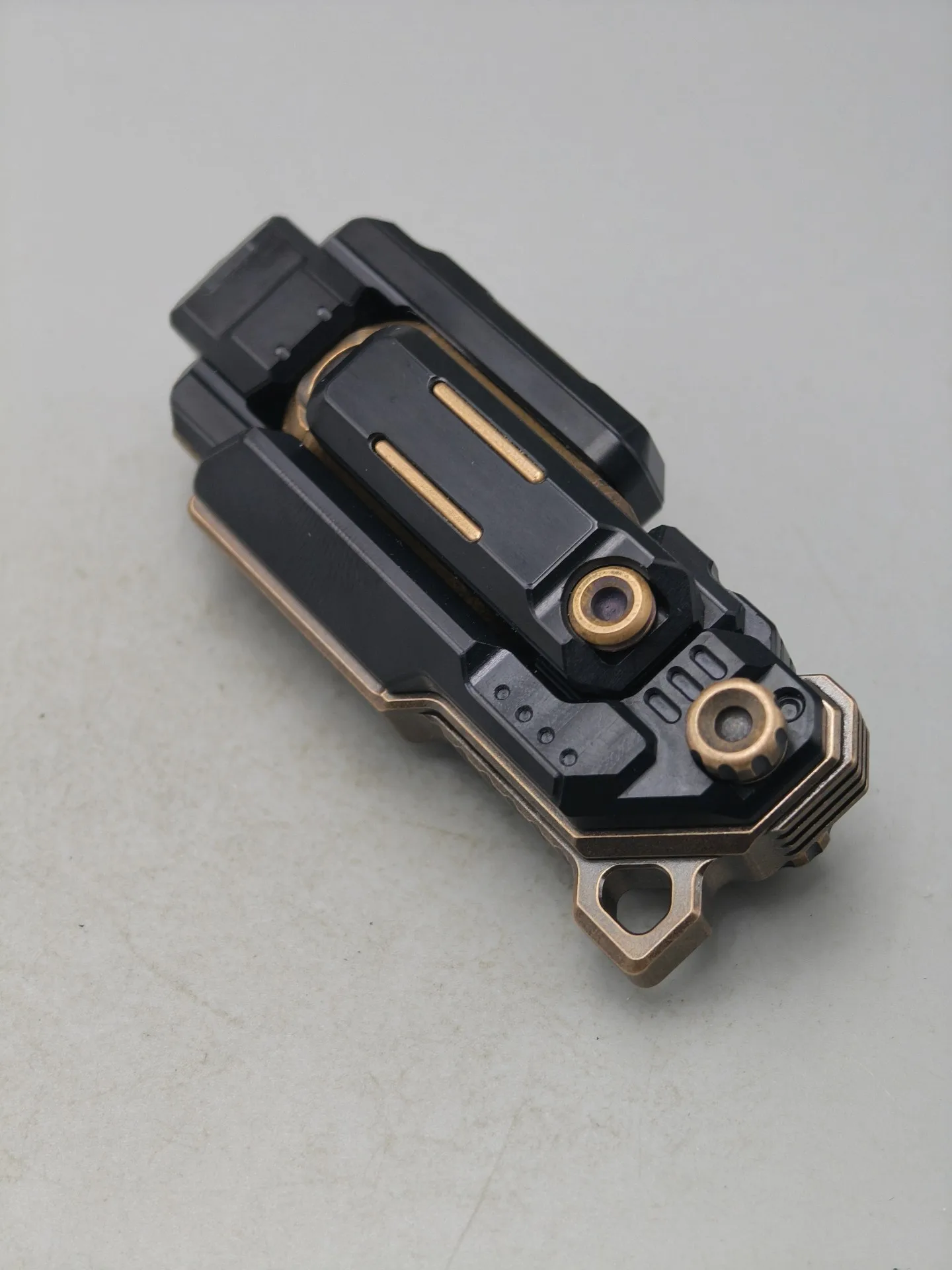 Used EDC Play Wulezhi Shock 2.0 Mechanical Push Card Edc Metal Decompression Toy Tide Play Black Technology Appearance