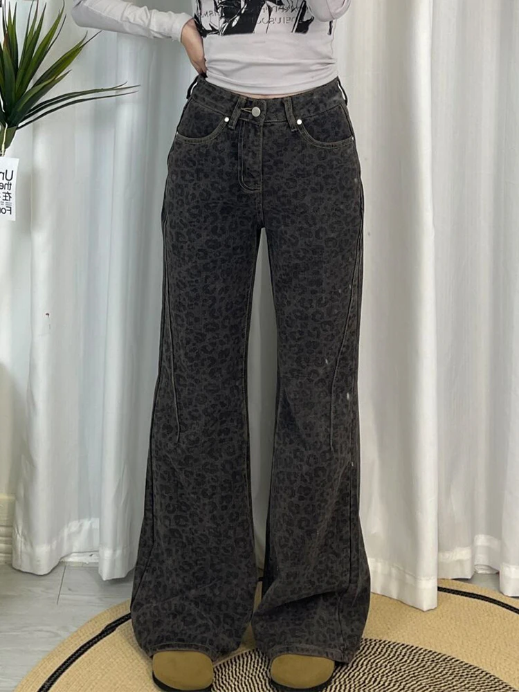 

Retro Leopard Print Bell Bottom Jeans Women's Slimming High Waist Denim Pants Drapey Wide Leg Pants for Pear Shaped Body