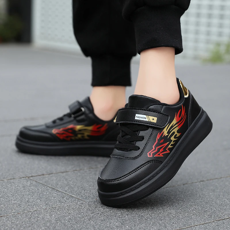 New Low Cut Lightweight Children Sports Shoes Autumn Support Balance Running Shoes Outdoor Anti Slip Wear resistant Casual Shoes