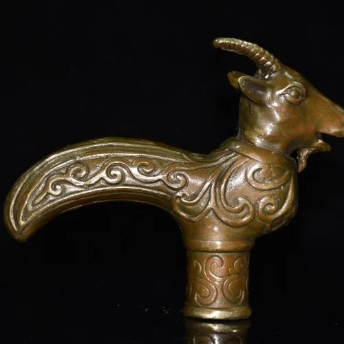 

Collection, pure copper zodiac sheep head crutch head, fine workmanship, mellow appearance is as shown in picture