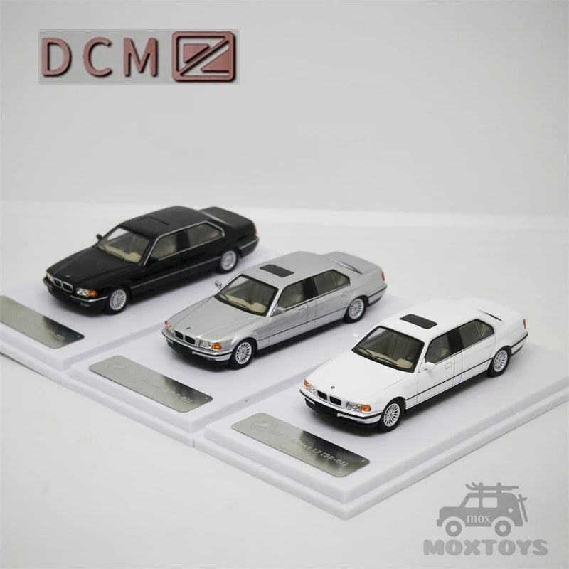 DCM 1:64 E38 7-Series L7 (96-98) Pre ver. / (98-01) post ver. limited500 Diecast Model Car