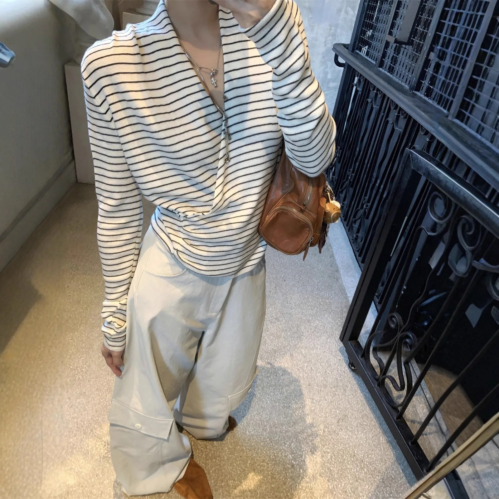 

Womens Top Spring and Autumn Korean Cross Waist Knitted Shirt Lazy High End Long Sleeve Versatile Daily Simple Wear