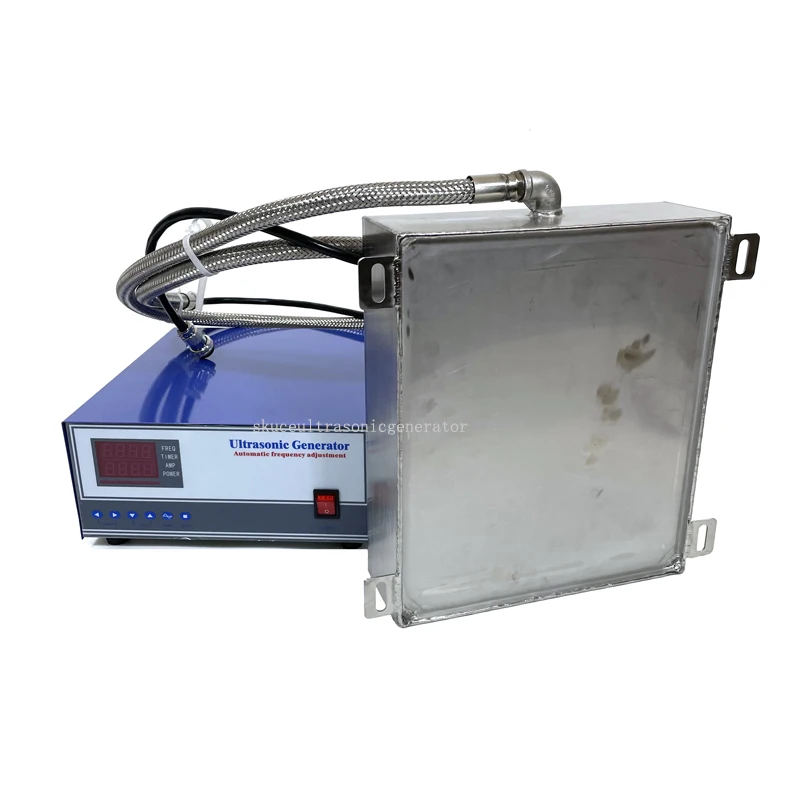 Pacchetto vibratore immergibile da bagno ad ultrasuoni 25Khz 28Khz 33Khz 40Khz 1800W per parti di lavaggio ad ultrasuoni