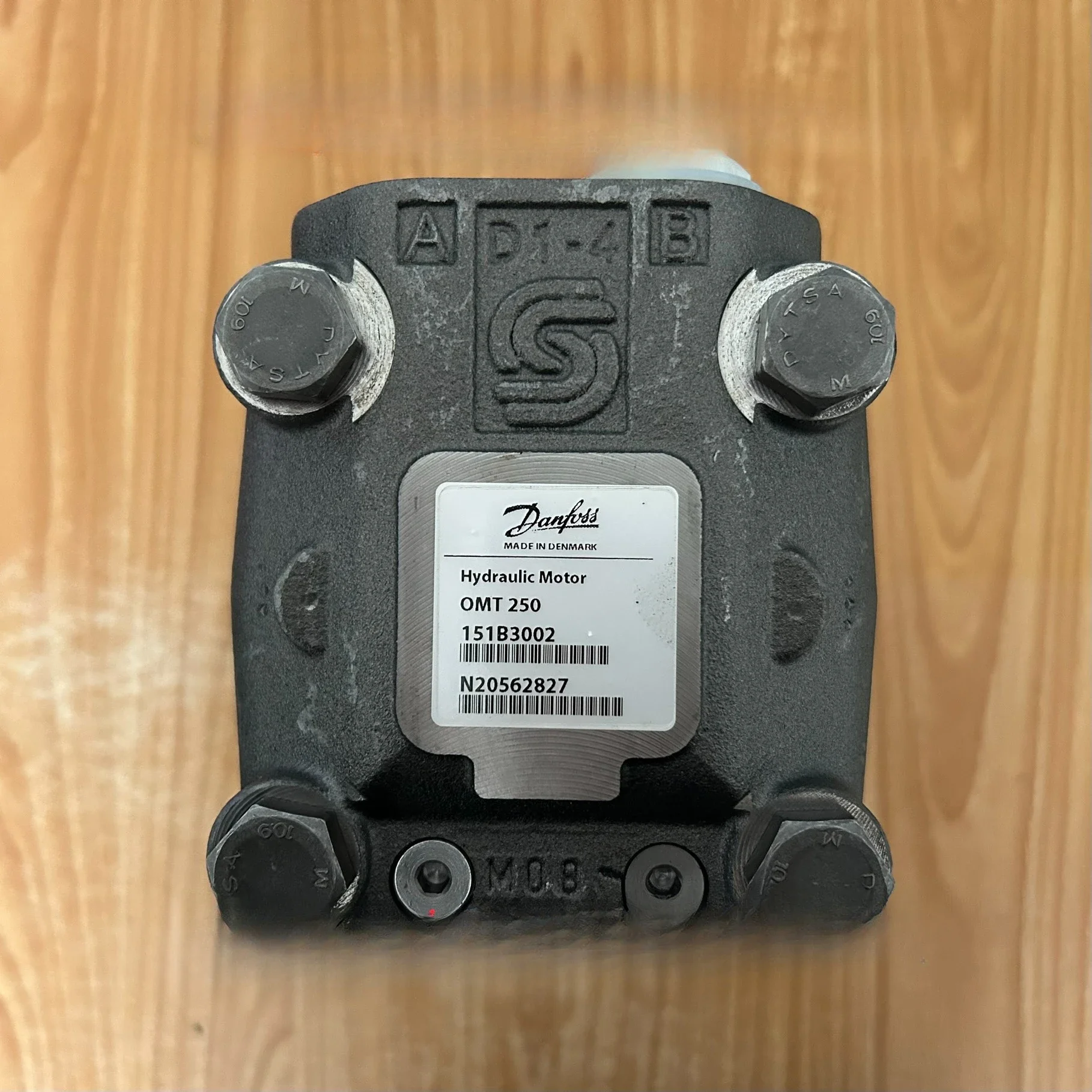

For Danfoss cycloid motor OMT250 151B3002 spot original genuine Danfoss Denmark origin