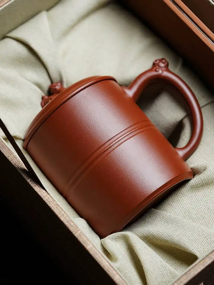 High-End Yixing Purple Lay Handmade By A Famous Artist, With Lid, Single Office Up, Premium Product, Fu Hu Heng Xiang Up