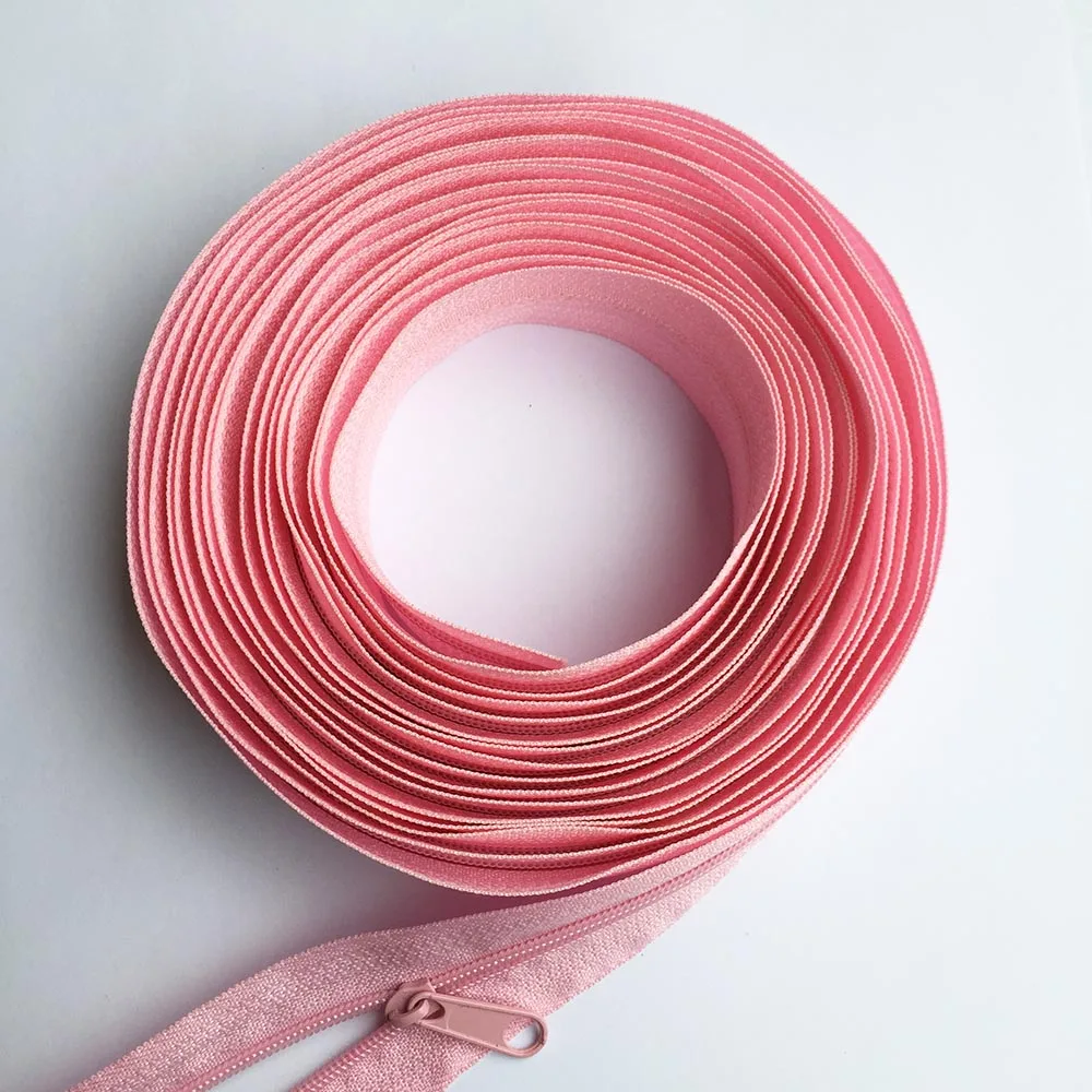 سحاب 3 #    بسحابات لفائف النايلون المترية مع مزلقات بسحاب للمحافظ والحقائب ومشاريع الخياطة الأخرى وإكسسوارات الخياطة بسحاب