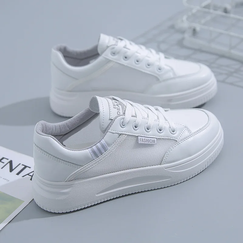 

2026 New summer white sneakers for women versatile breathable non-slip board shoes thick soled sports leisure shoes for students