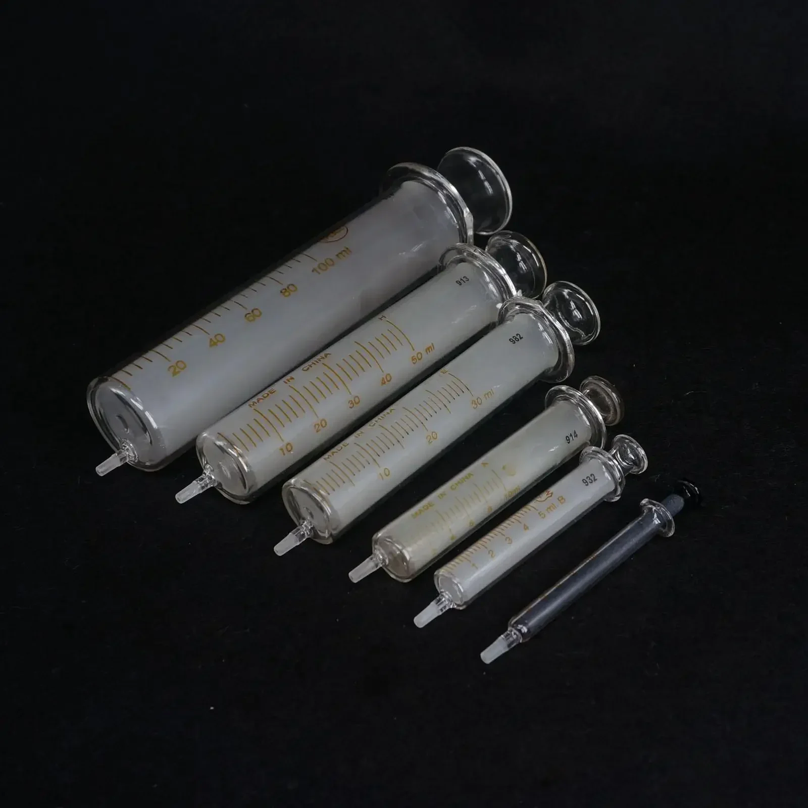 1/2//5/10/20/30/50/100ml Glass Syringe Injector Lab Sampler Standard Diameter Caliber Precision
