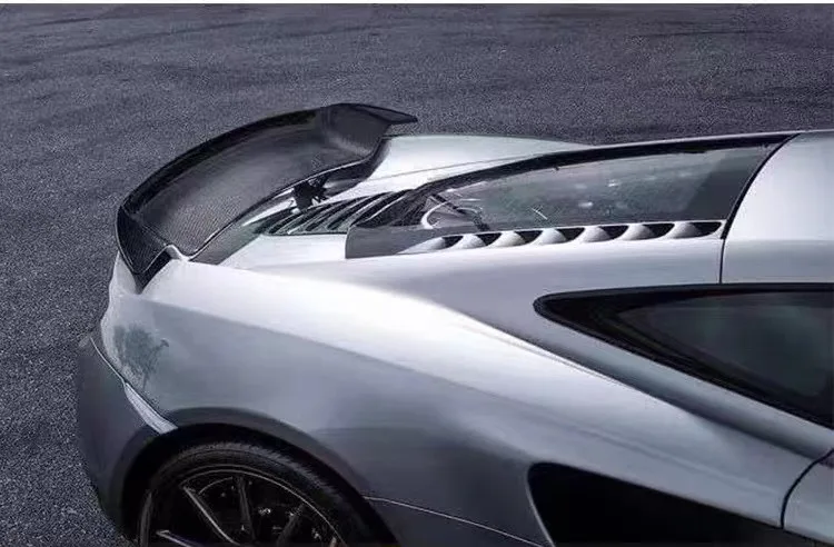 

suitable for Vor Style Carbon Fiber Rear Spoiler McLaren Mp4 12C 650s