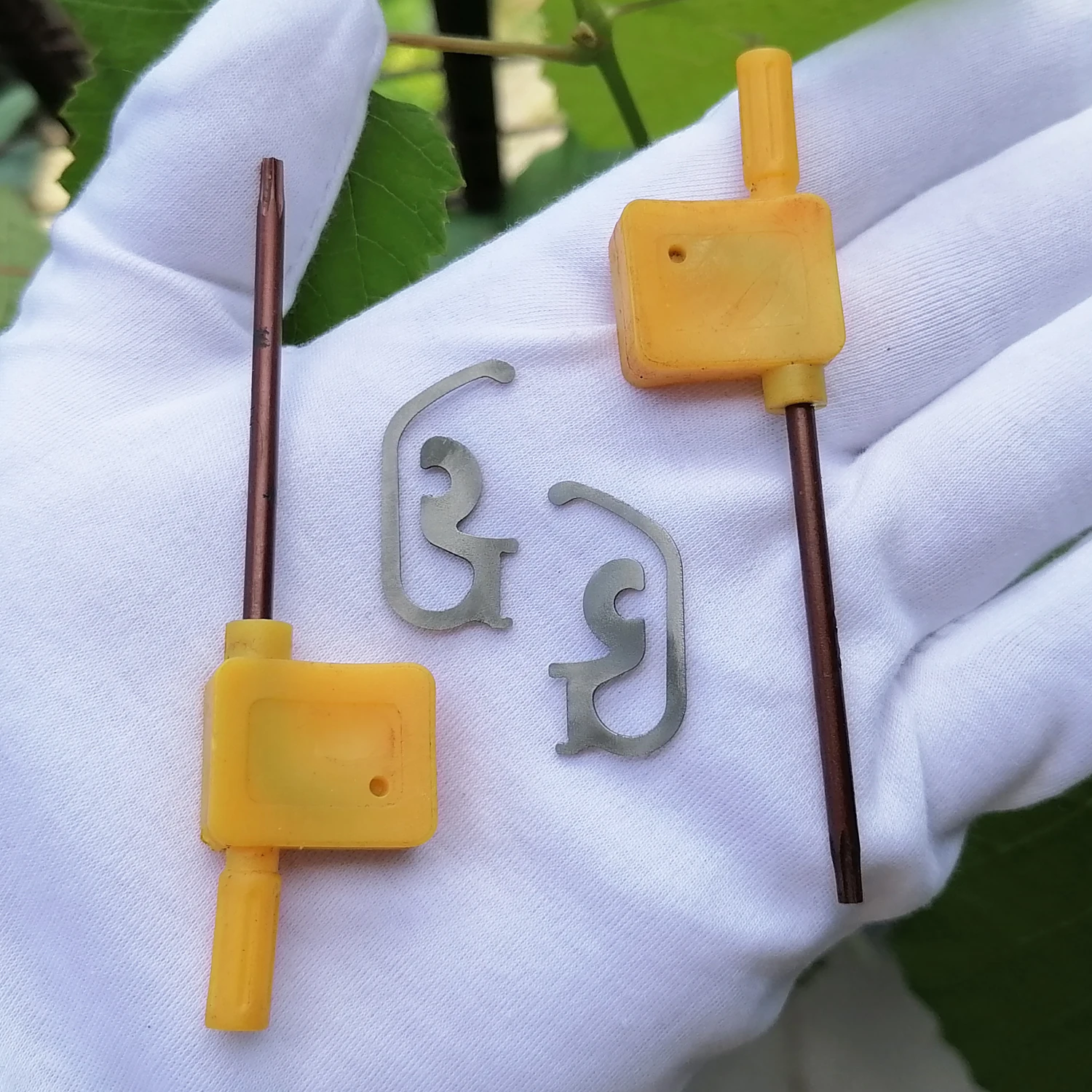 Alicates interiores de Clip de resorte de aleación de titanio de repuesto, 2 uds., para Leatherman ARC, P4, P2, T2, T4