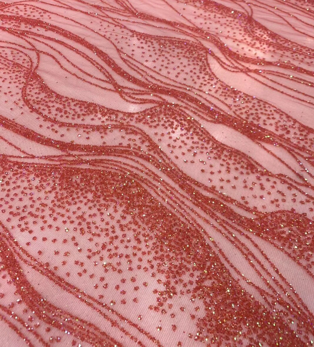

Wave Design Red Color Glued Glitter Powder Mesh Tulle Sequins Lace Fabric for Party / Evening / Wedding Dress or Decorations