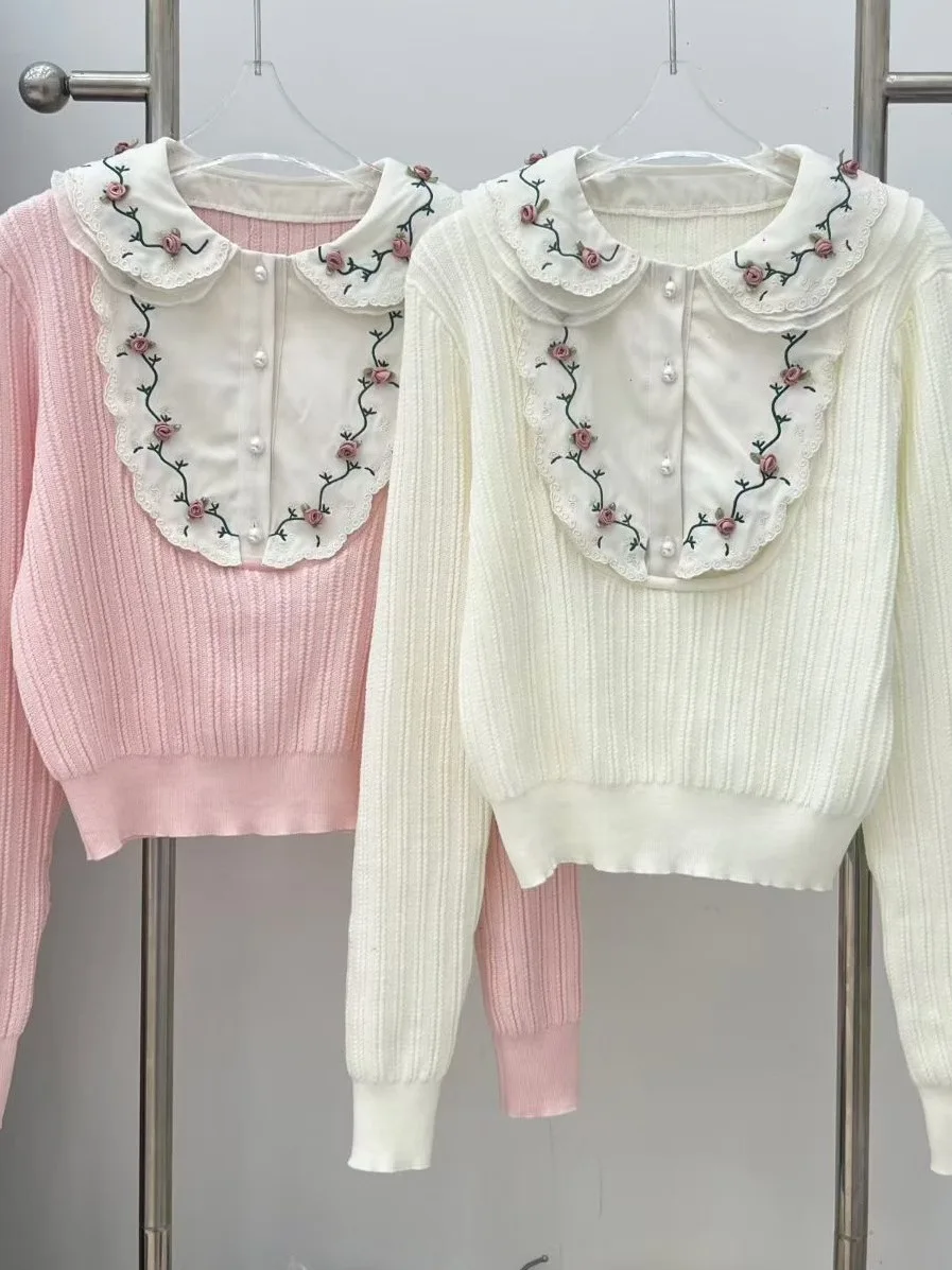 Elegant European Style Long Sleeve Knitted Top with Embroidered Doll Collar Floral Design Sweet And Youthful Looking