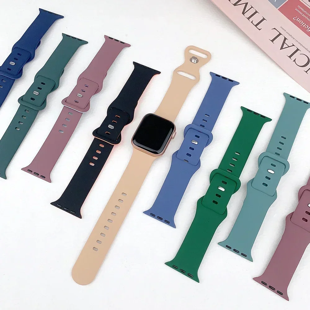 Silicone Strap for Apple Watch Band Ultra 49mm 45/44/42mm Watchbands 41/40mm iwatch Rubber Sport Bracelet on iWatch Series 76543