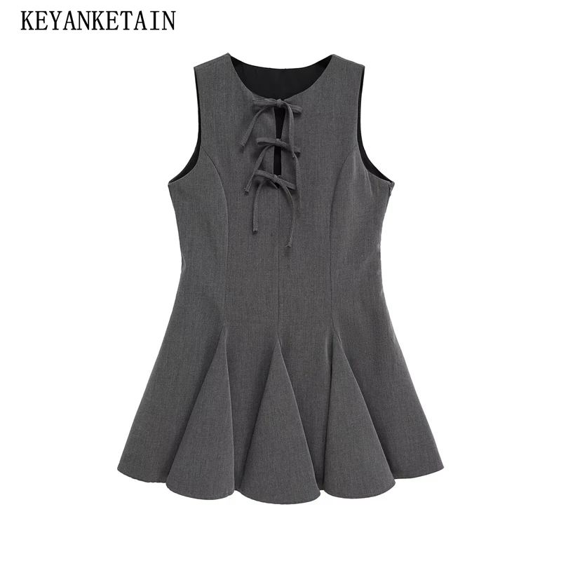 

KEYANKETIAN 2025 New Women's Bow Decorated Sleeveless Mini Dress Sweet style O-Neck Side Zipper Slim Solid color Pleated Dress