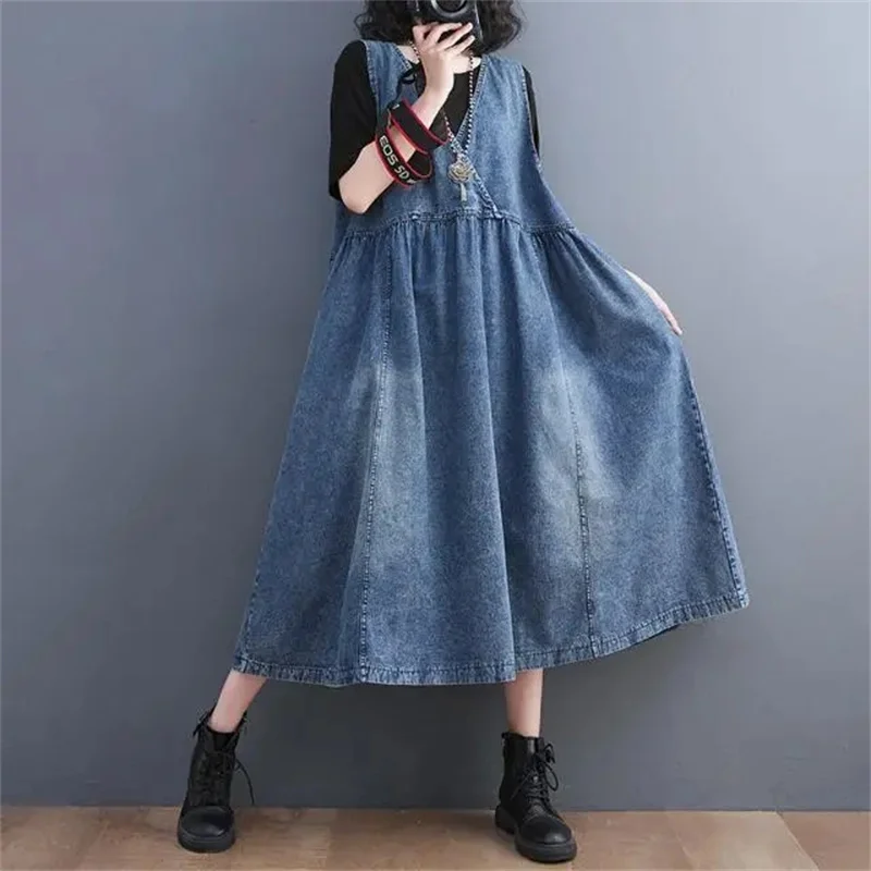 

Denim Strap Dress 2025 Summer New High waist Sleeveless Tank Top Cowboy Dress Women's Loose Medium length V-neck Casual Clothes