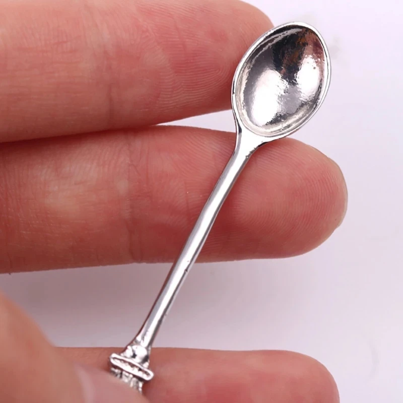 10Pcs Mini Crowns Spoon Necklace Vintage Mini Teaspoon Pendant Necklaces Toys Gifts Silver Color