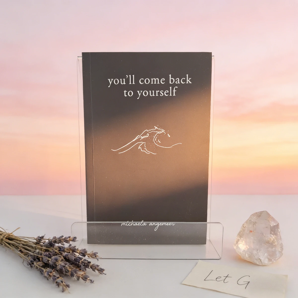 

Ты вернешься к себе: Микаэла Ангемир. Самовосстановление, самопознание, личностный рост, эмоциональное исцеление. Поэзия, проза.