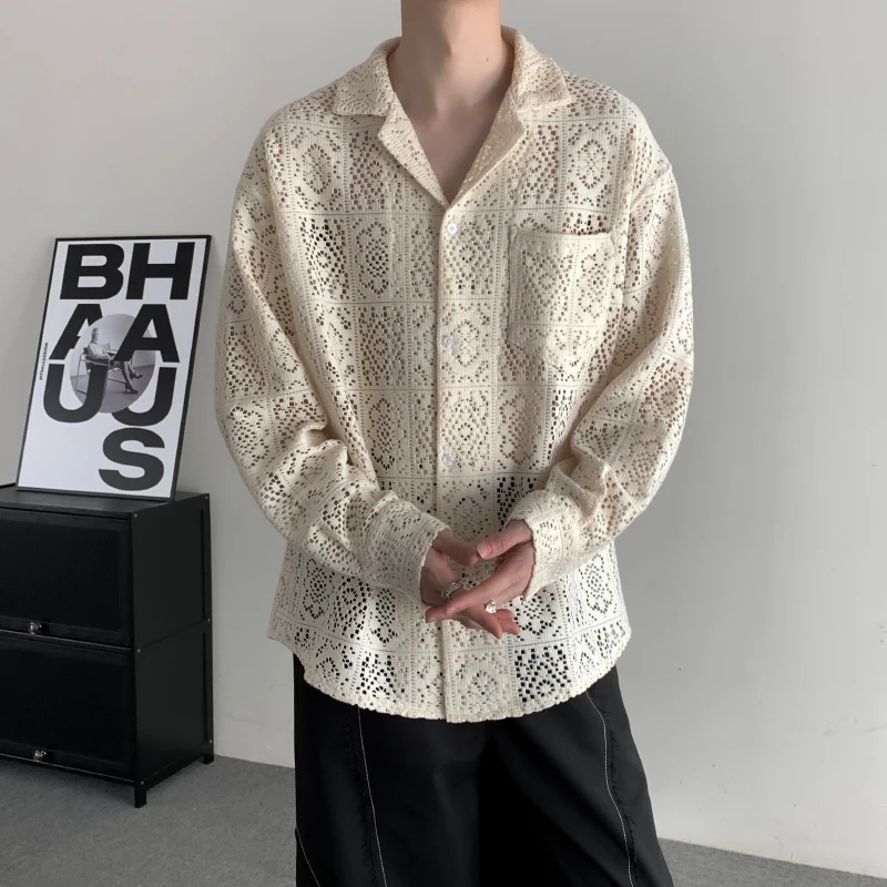 

Spring New Vintage Hollow out Floral Long Sve Casual Thin irt Men's Loose Fit Comfortable Polyester Youth Faion irt