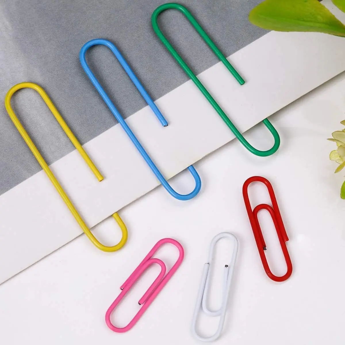 Color paper clips, 400 medium and jumbo (1.3 "and 2") paper clips, durable, rust resistant