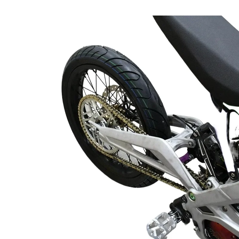 

Комплект колес для Light Bee Supermoto - 17-дюймовые и 16-дюймовые колесные диски для дорог общего пользования