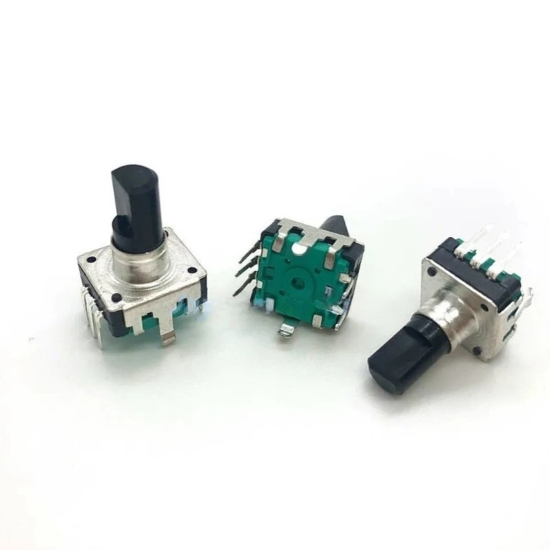

100pcs 360 Degree EC12 Rotary Encoder Audio Encoder Coding Switch 5Pins 24 Position with Push Button 12/14/19mm Half Shaft