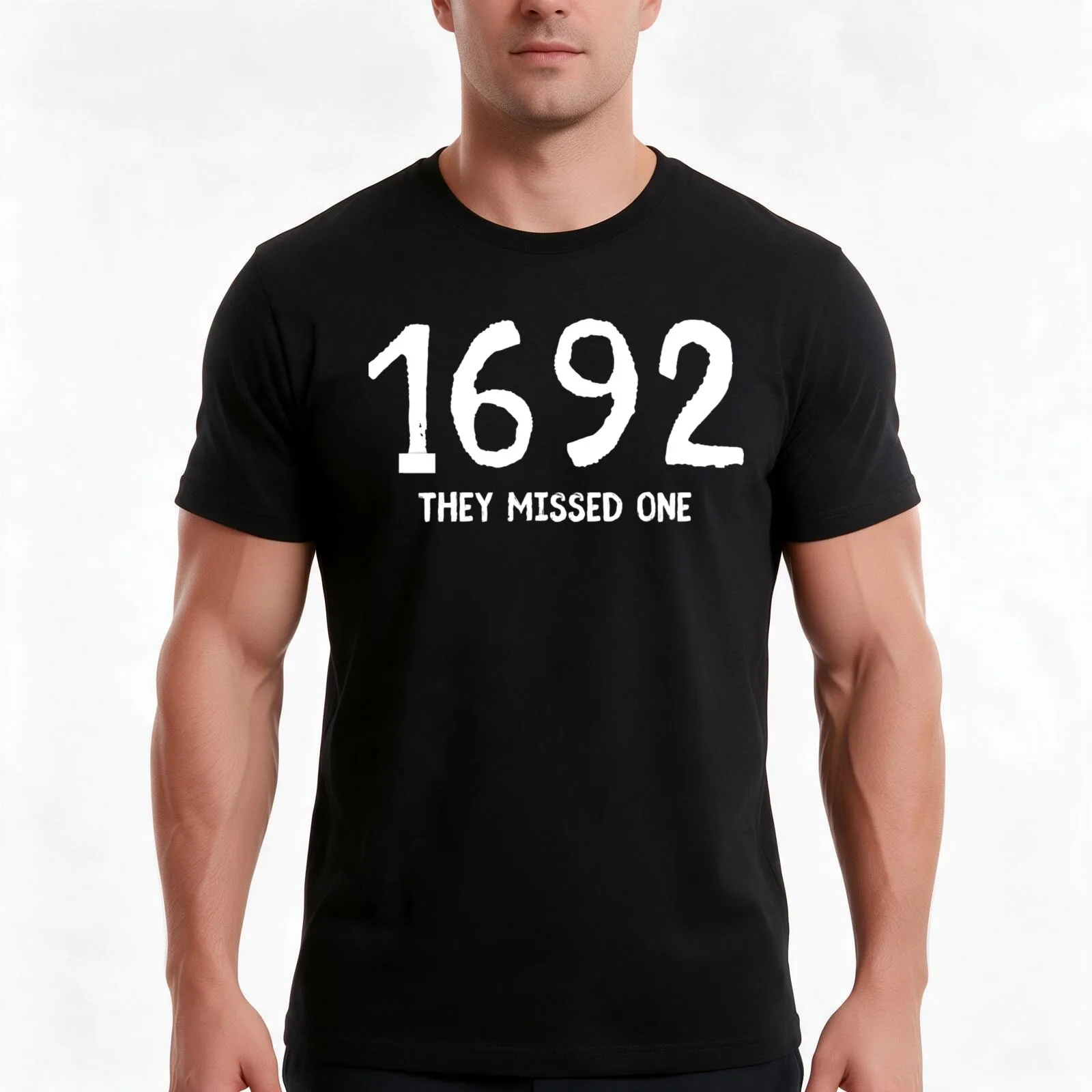 1692 they missed one, salem 1692 they missed one, funny halloween T-Shirt, Summer Casual Cotton Tee, Oversized Streetwear Tops