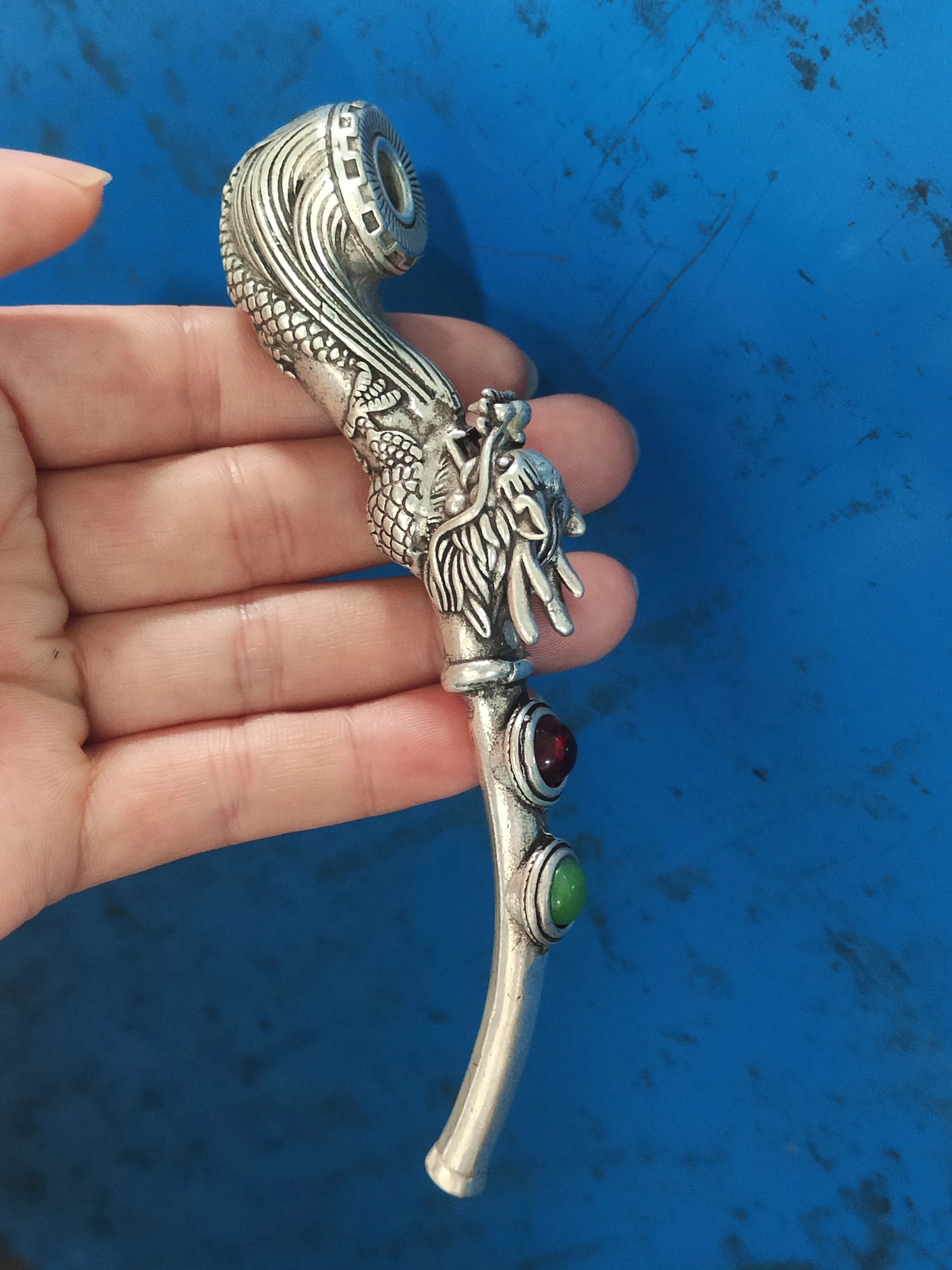Chinese Tibetan silver vintage inlay gemstone personality faucet display cigarette holder model piece